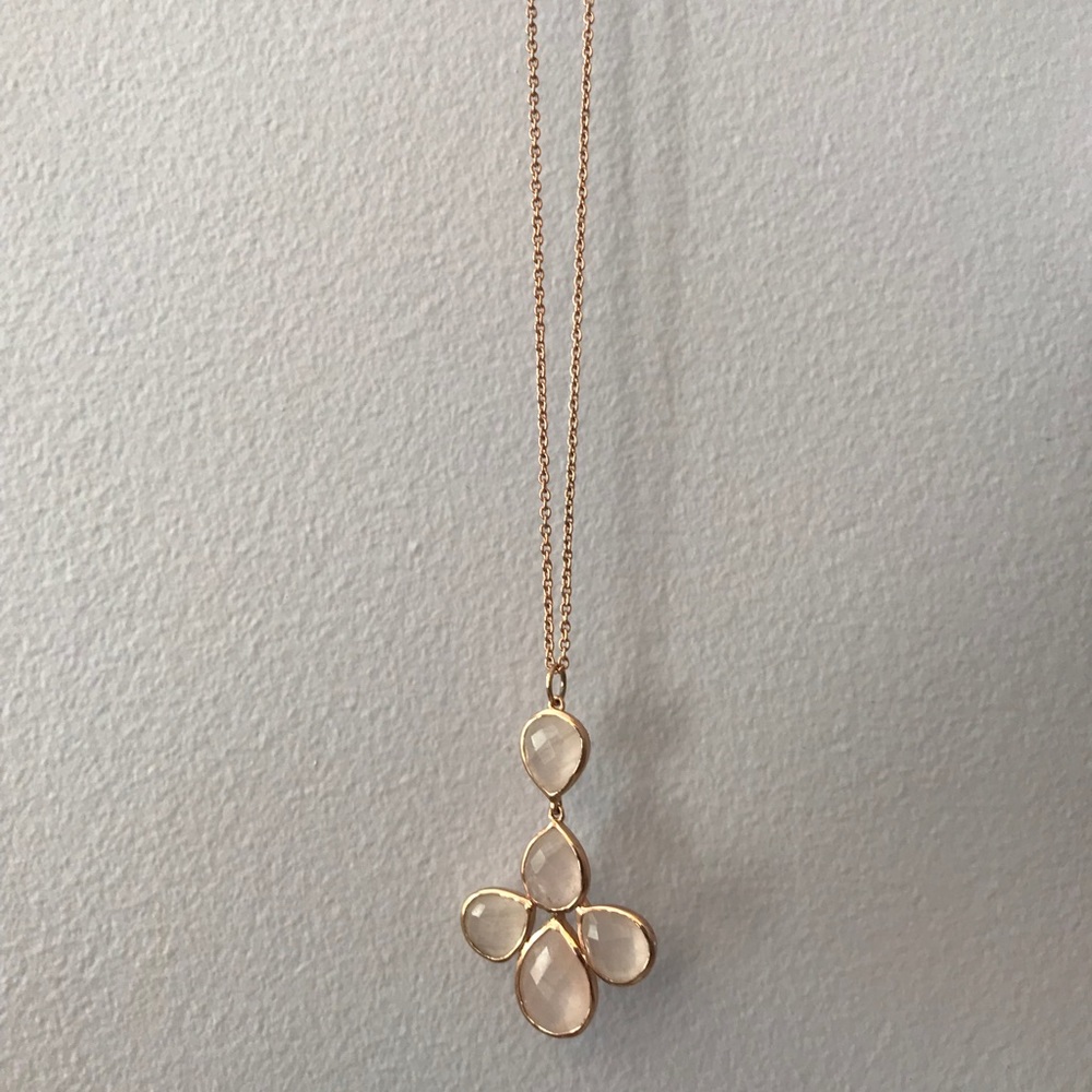 Rose gold necklace with morganite charm
